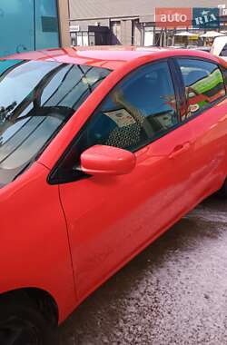 Седан Dodge Dart 2016 в 