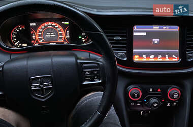 Седан Dodge Dart 2014 в 
