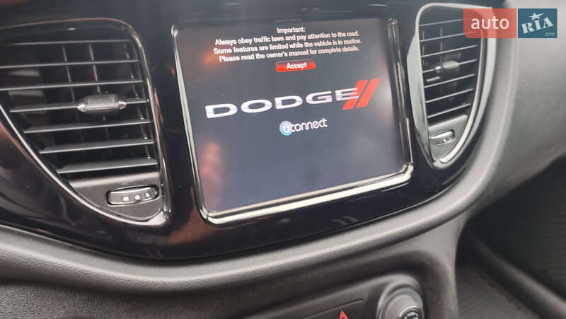 Седан Dodge Dart 2013 в Дубні