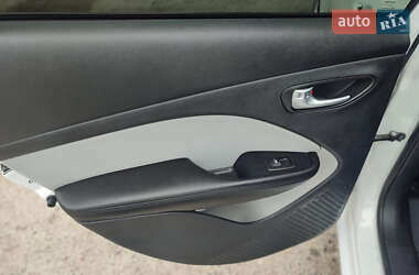 Седан Dodge Dart 2013 в 