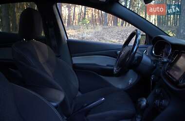 Седан Dodge Dart 2015 в 