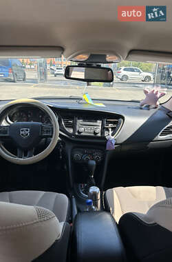 Седан Dodge Dart 2015 в 