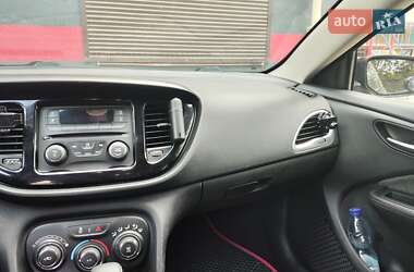 Седан Dodge Dart 2012 в 