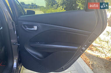 Седан Dodge Dart 2015 в 