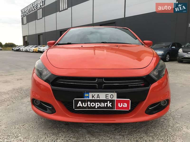 Седан Dodge Dart 2015 в Львове