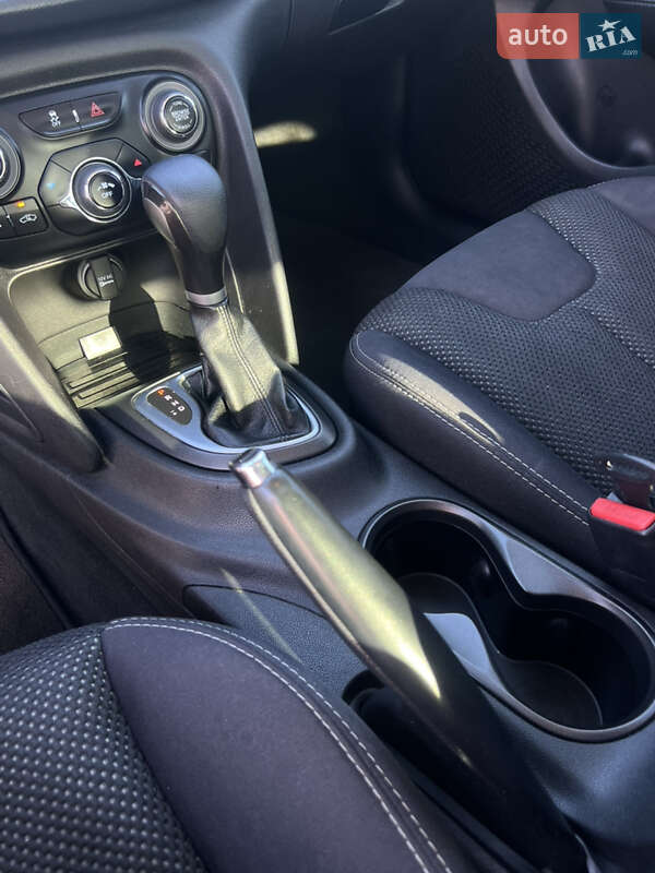 Седан Dodge Dart 2014 в Хмельницком фото 27 Седан Dodge Dart 2014 в Хмельницком