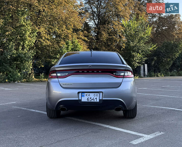 Седан Dodge Dart 2015 в Белогородке