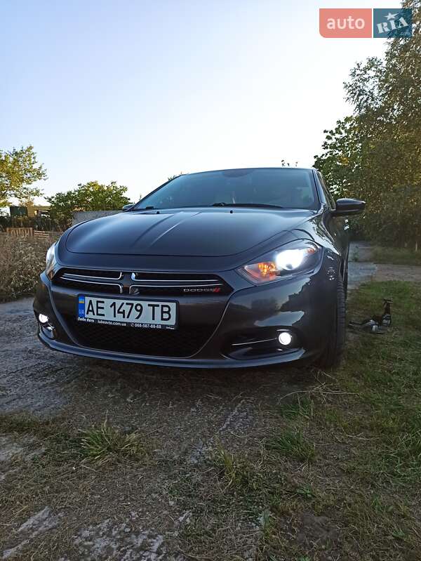 Седан Dodge Dart 2014 в 