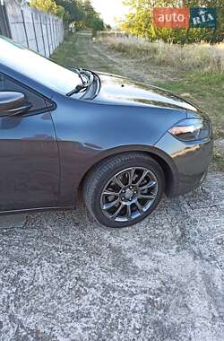 Седан Dodge Dart 2014 в 