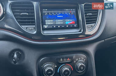 Седан Dodge Dart 2014 в 