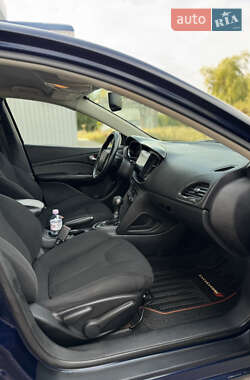 Седан Dodge Dart 2013 в 
