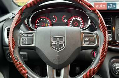 Седан Dodge Dart 2015 в 