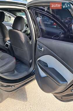Седан Dodge Dart 2014 в 