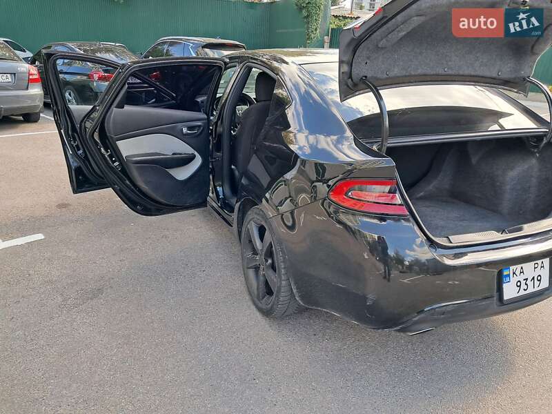 Седан Dodge Dart 2014 в Києві
