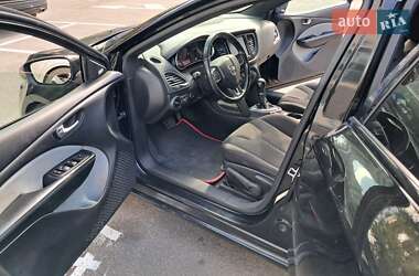 Седан Dodge Dart 2014 в 