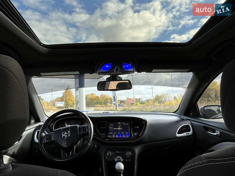 Седан Dodge Dart 2015 в Мені