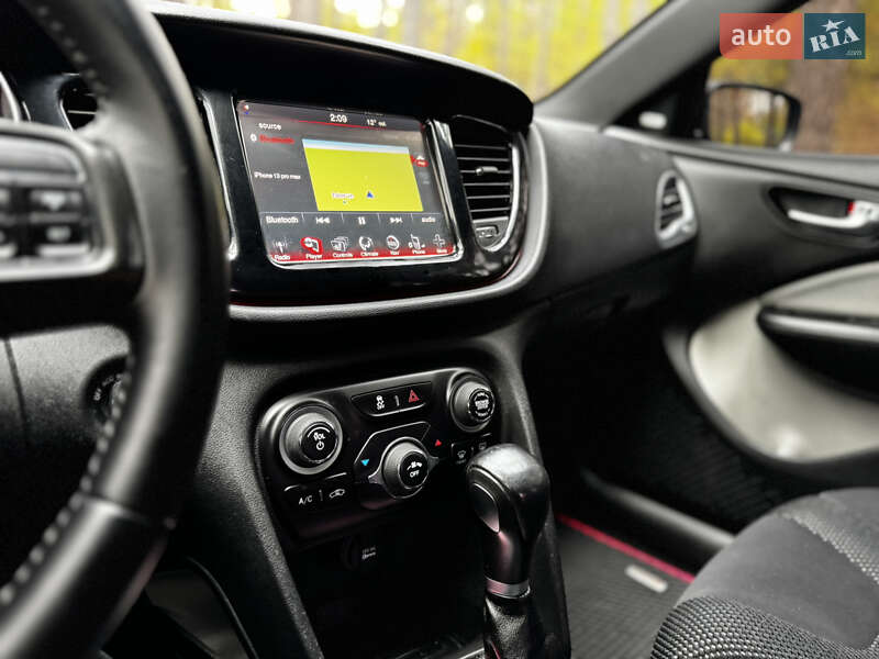 Седан Dodge Dart 2014 в Киеве