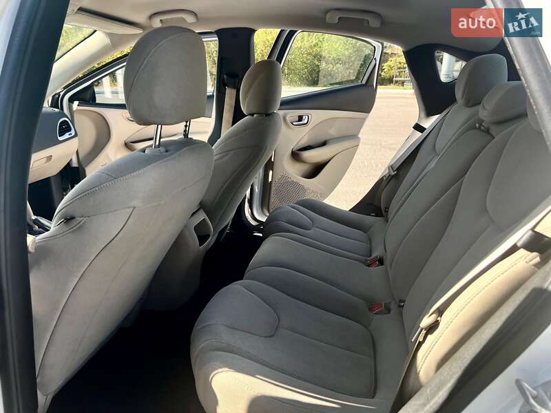 Седан Dodge Dart 2012 в Ізюмі фото 16 Седан Dodge Dart 2012 в Ізюмі
