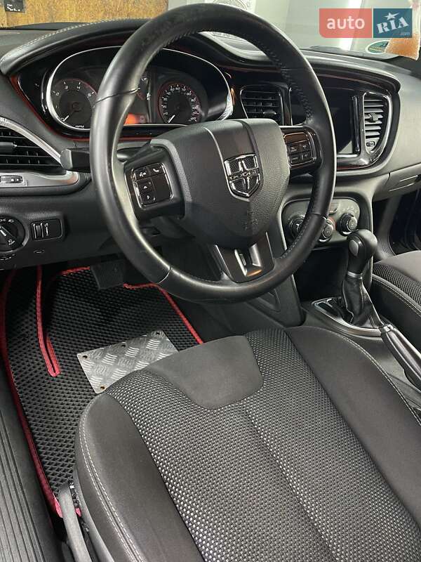 Седан Dodge Dart 2014 в Киеве