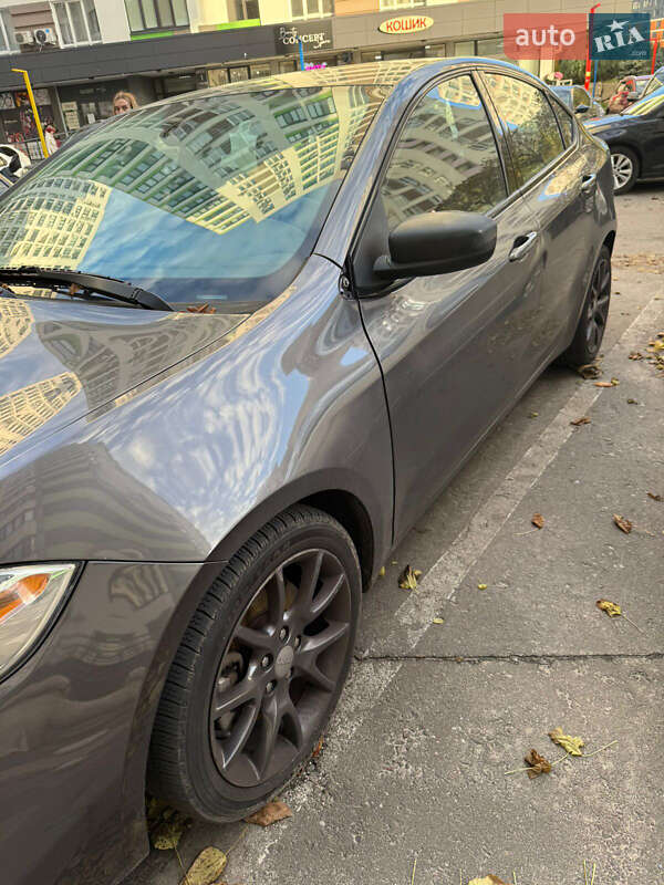 Седан Dodge Dart 2015 в Вишневом фото 3 Седан Dodge Dart 2015 в Вишневом
