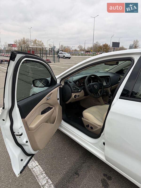 Седан Dodge Dart 2012 в Киеве