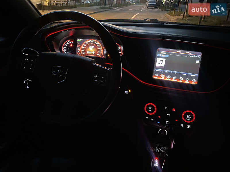 Седан Dodge Dart 2014 в Киеве