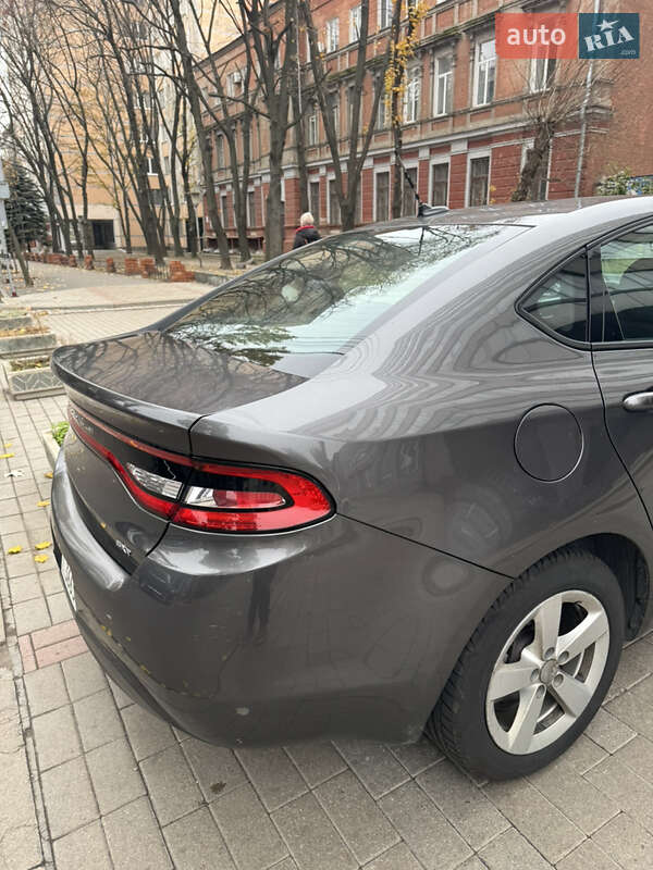 Седан Dodge Dart 2015 в Дніпрі
