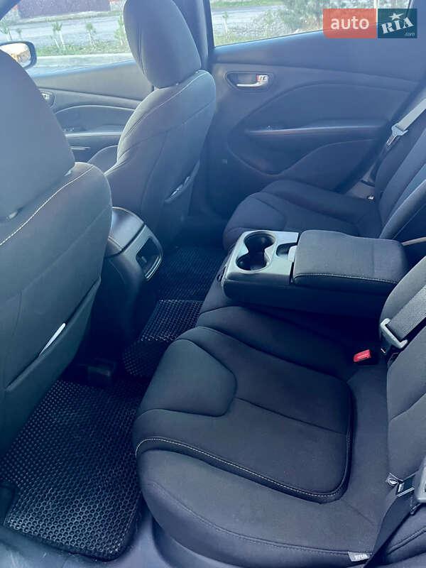 Седан Dodge Dart 2012 в Полтаве