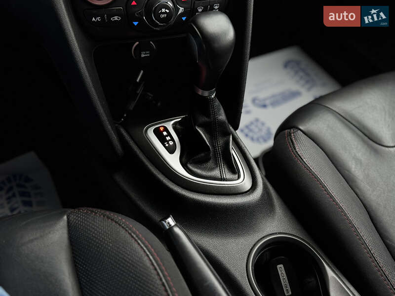 Седан Dodge Dart 2014 в Києві