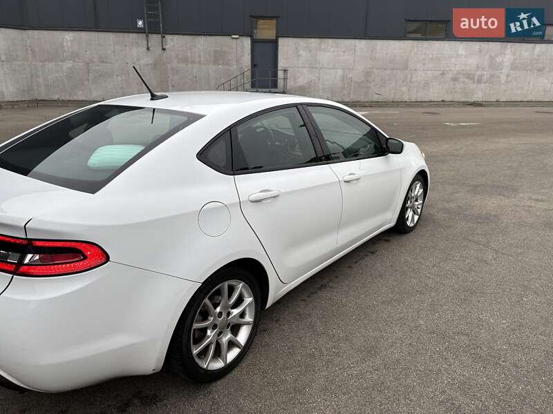 Седан Dodge Dart 2013 в Киеве