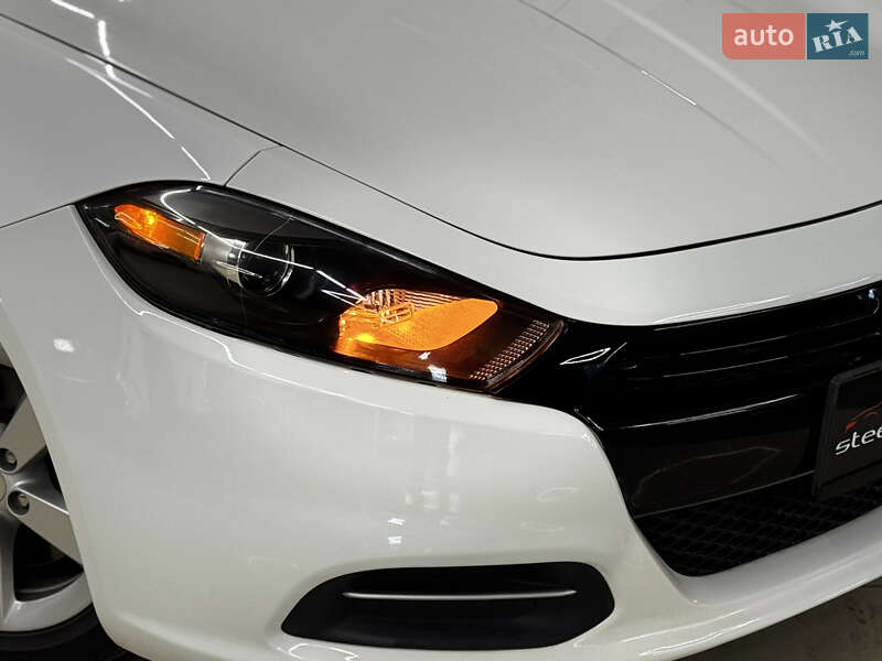Седан Dodge Dart 2015 в Николаеве