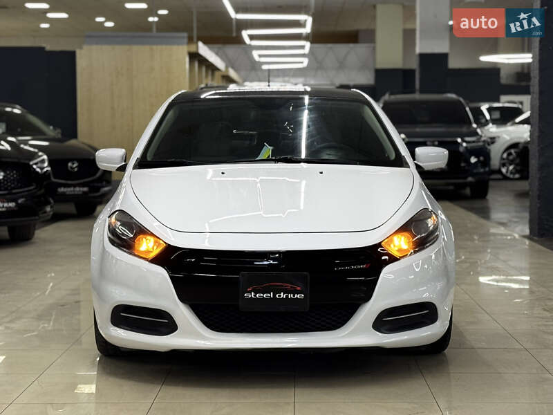 Седан Dodge Dart 2015 в Николаеве