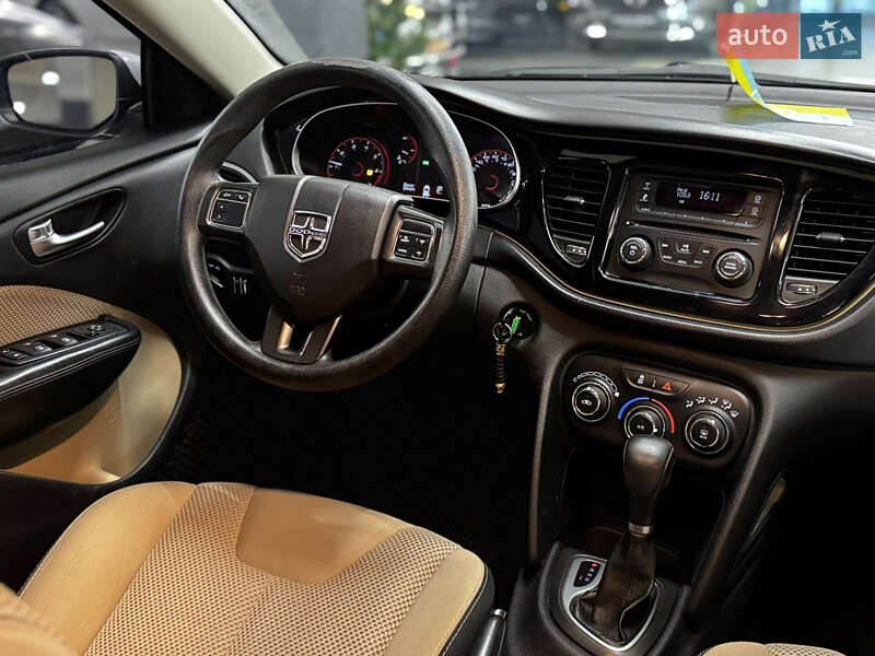 Седан Dodge Dart 2015 в Николаеве