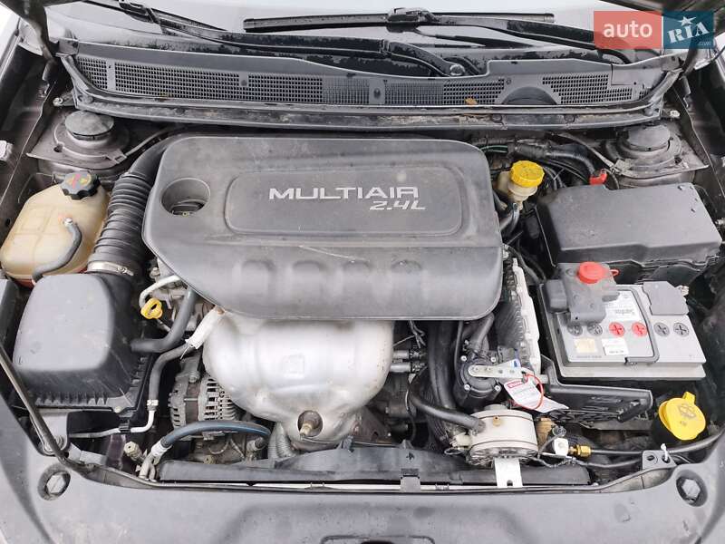 Седан Dodge Dart 2015 в Киеве