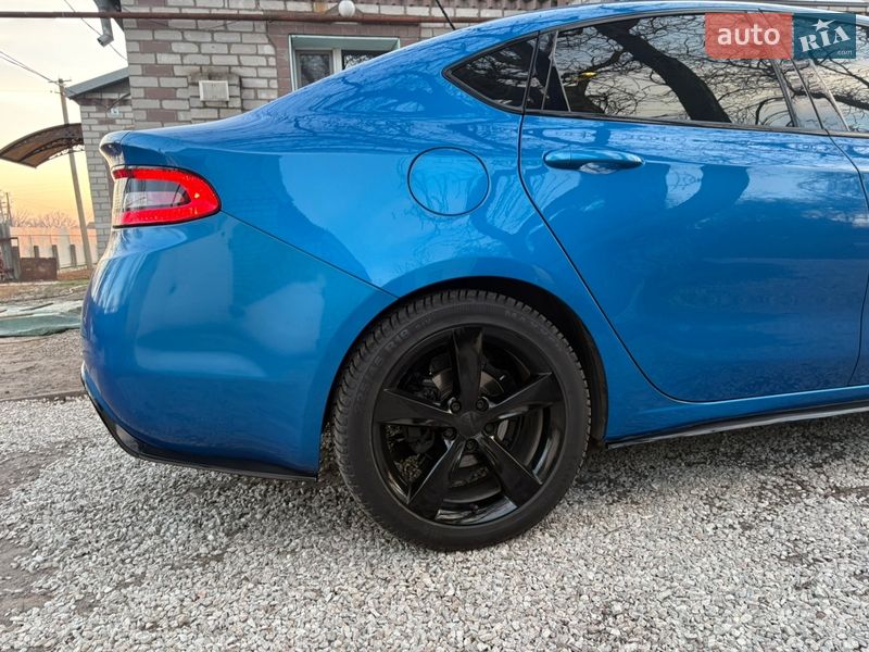Седан Dodge Dart 2014 в Днепре