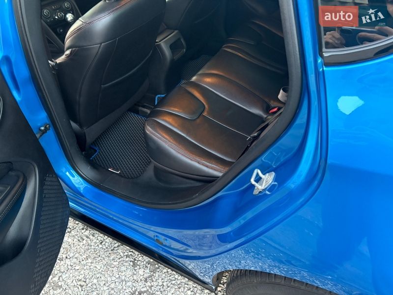 Седан Dodge Dart 2014 в Днепре