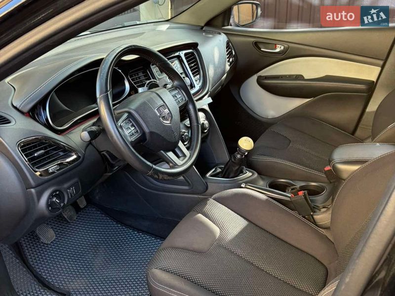 Седан Dodge Dart 2014 в Полтаве