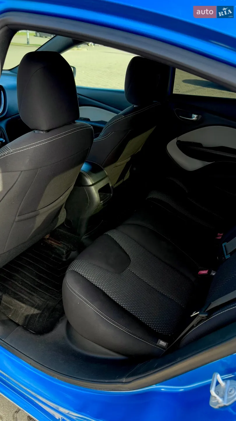 2015 Dodge Dart - мініатюра 12