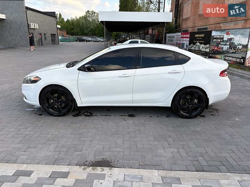 Седан Dodge Dart 2015 в Лубнах