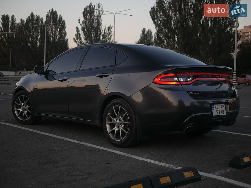 Седан Dodge Dart 2014 в Днепре
