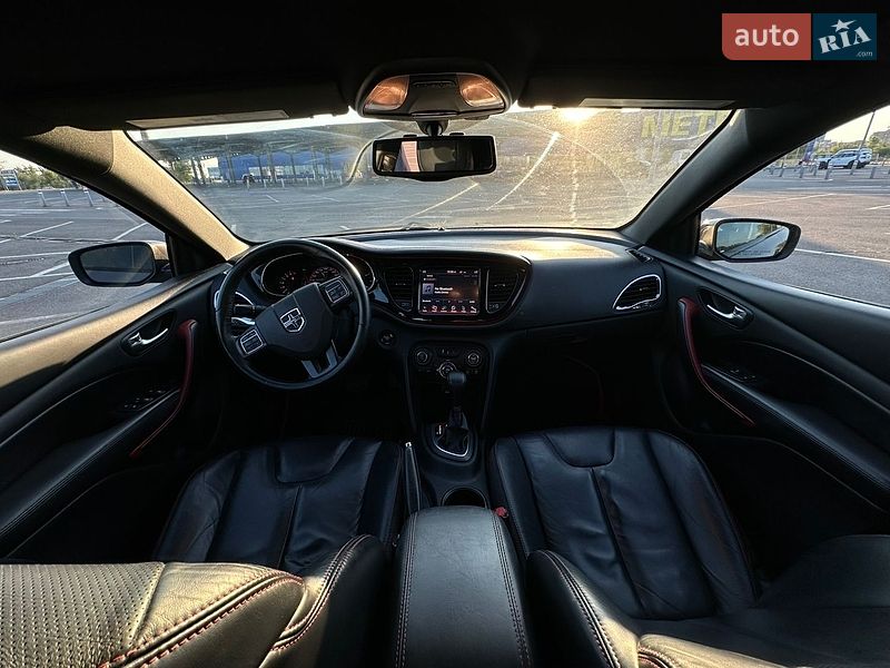 Седан Dodge Dart 2016 в Кривом Роге