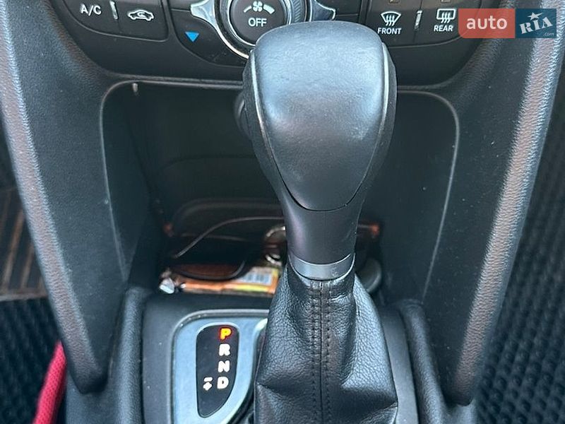 Седан Dodge Dart 2016 в Кривом Роге