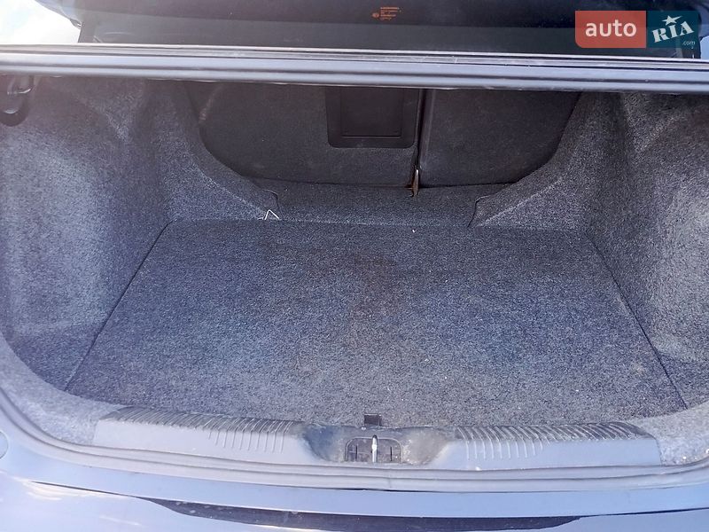 Седан Dodge Dart 2013 в Ивано-Франковске