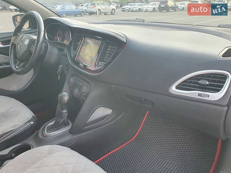 Седан Dodge Dart 2015 в Киеве
