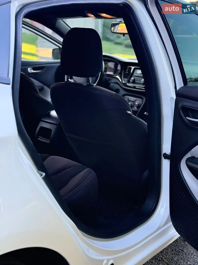 2014 Dodge Dart - мініатюра 10