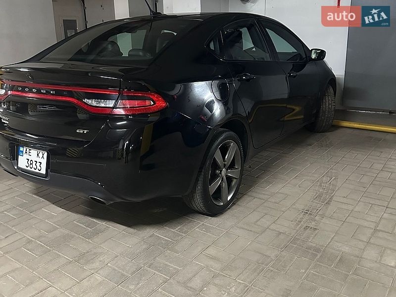 Седан Dodge Dart 2015 в Кривом Роге