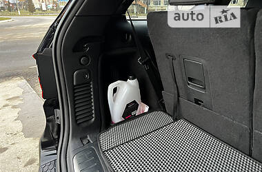 Позашляховик / Кросовер Dodge Durango 2017 в Новодністровську