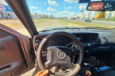 Внедорожник / Кроссовер Dodge Durango 1998 в Киеве