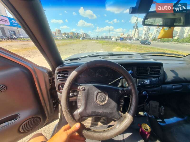 Позашляховик / Кросовер Dodge Durango 1998 в Києві