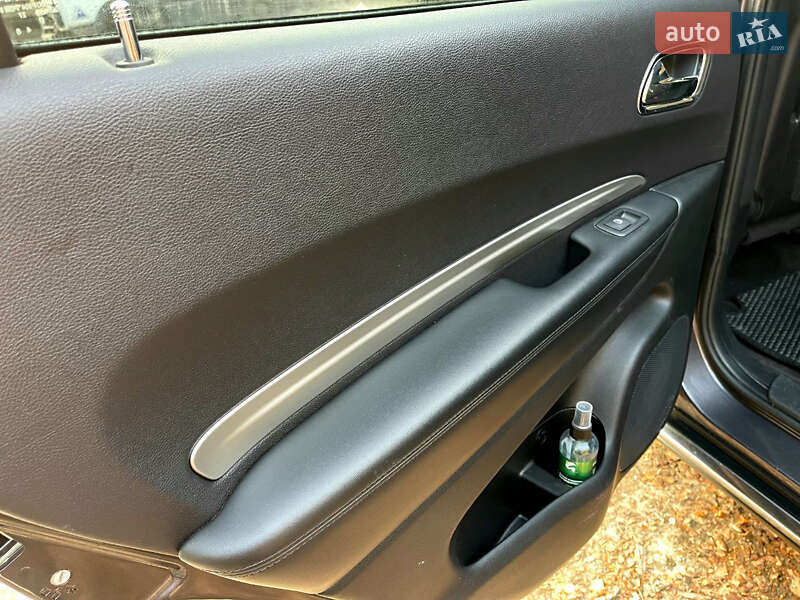 Внедорожник / Кроссовер Dodge Durango 2016 в Киеве